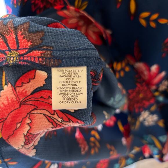 Loft EUC Women's Blue Floral Split Neck Bright Blouse Size S - Picture 4 of 6